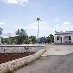 Filia φιλία Serranova