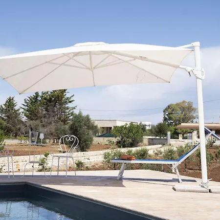 Filia φιλία * Serranova