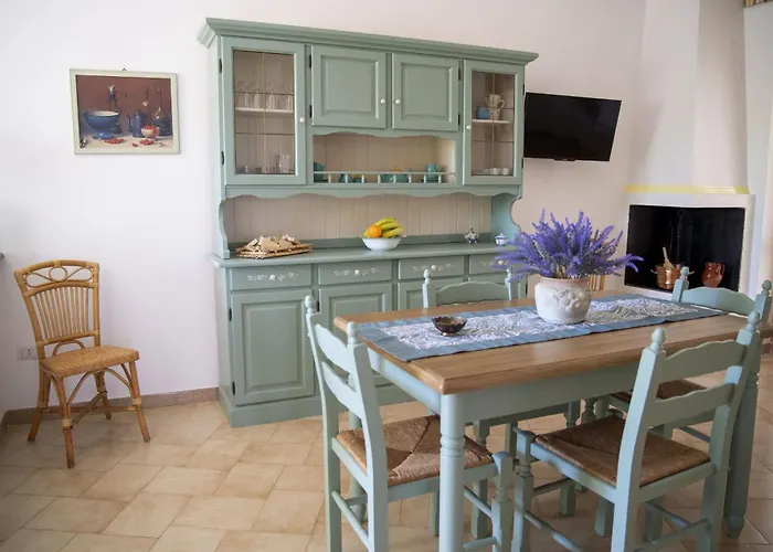 Filia φιλία * Serranova